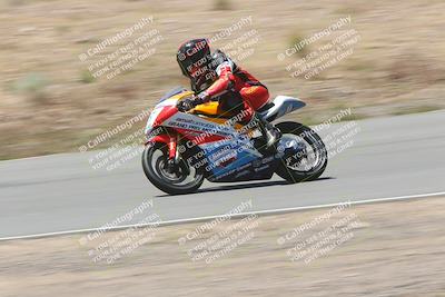 media/Apr-20-2025-AHRMA (Sun) [[393a79c373]]/Race/Group 4/Turn 4b/